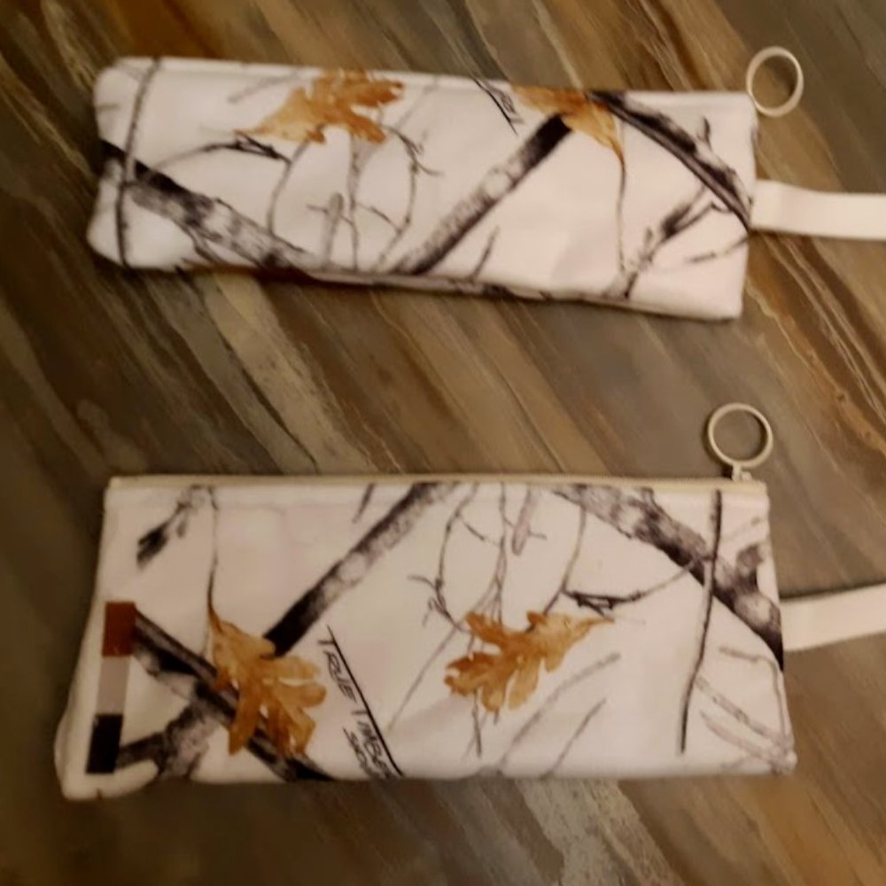 Felt-like Camouflage Zipper Hang Travel Case Soft shell Toothbrush Razor holder